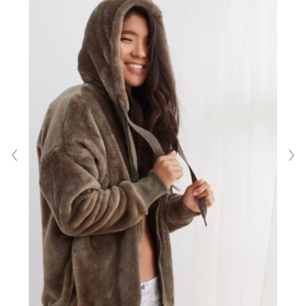Aerie Sherpa Oversized Zip Hoodie